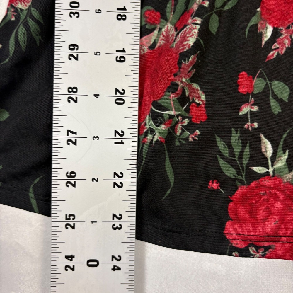 Rousseau Women Red Rose Floral Peplum Top V-Neck Button Front Tie Sleeve Large - Picture 5 of 9